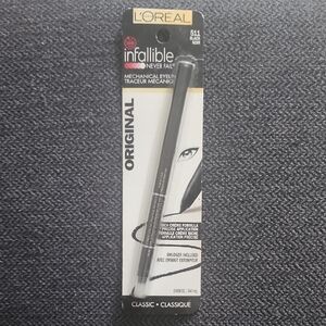 L'Oreal Infallible Black Eyeliner